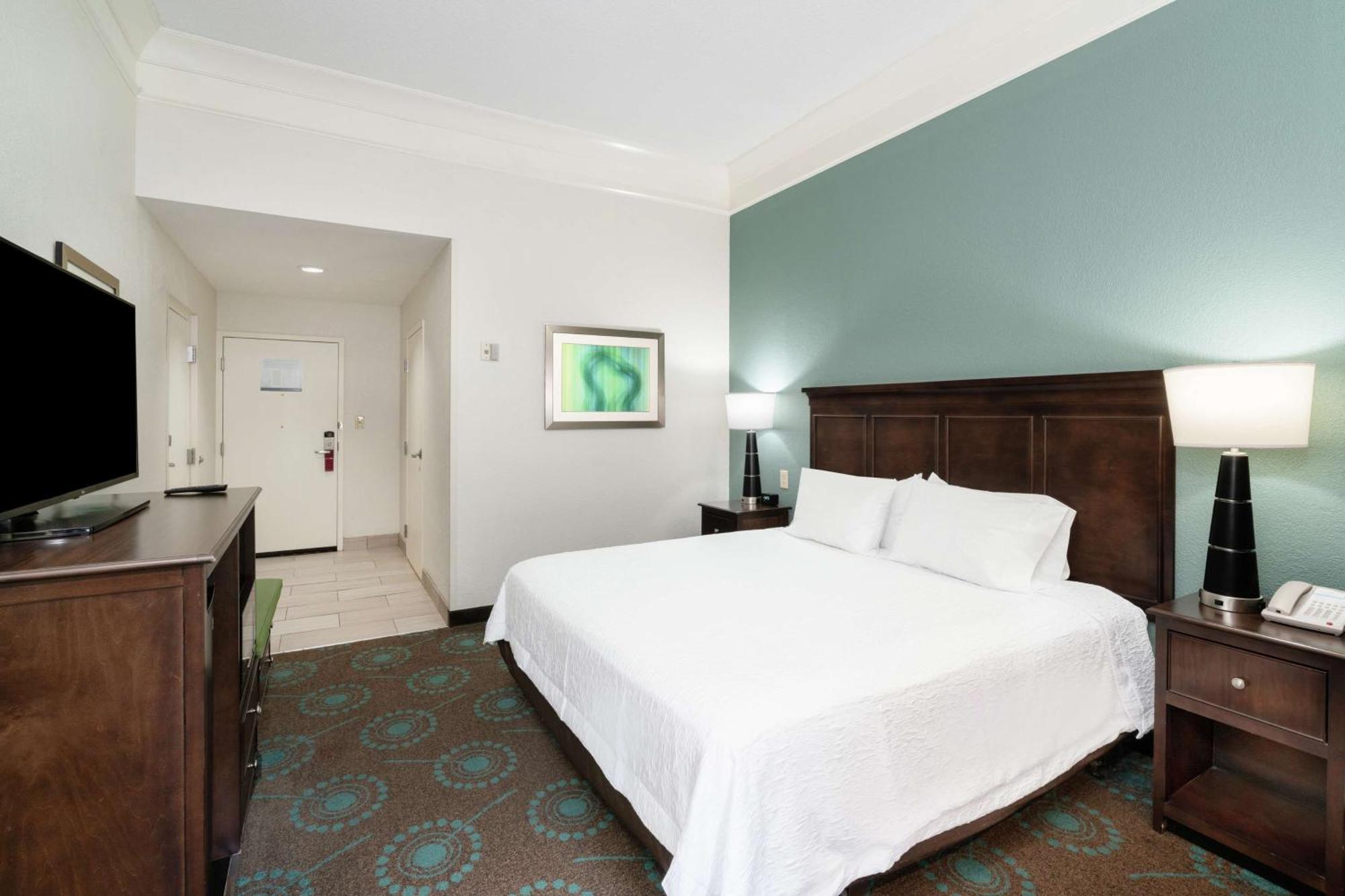 Hampton Inn & Suites מורסוויל מראה חיצוני תמונה