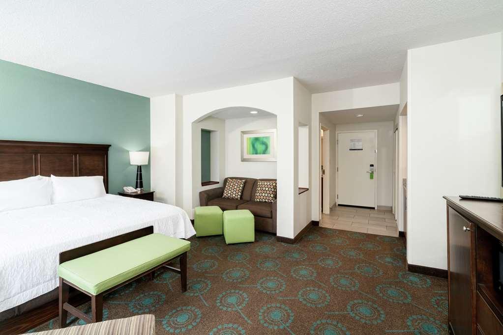 Hampton Inn & Suites מורסוויל חדר תמונה